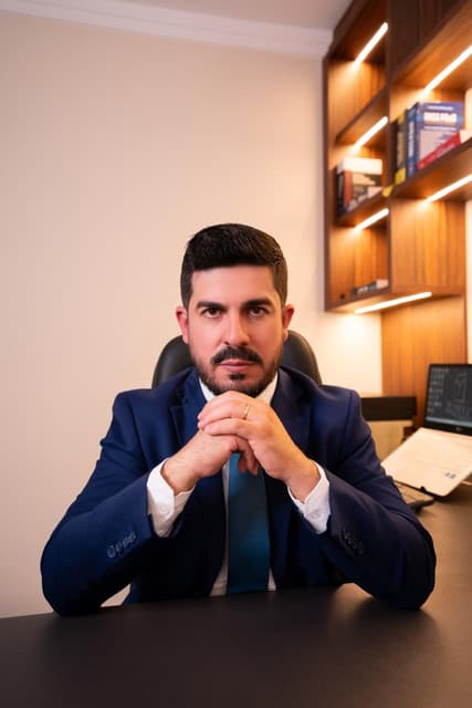 Dr. Carlos Augusto de Melo
